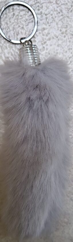 Fluffy-bont-lichtgrijs-14cm-BestelEenKado.nl